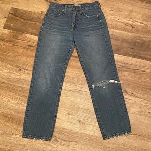 Madewell Classic Straight Jean 25